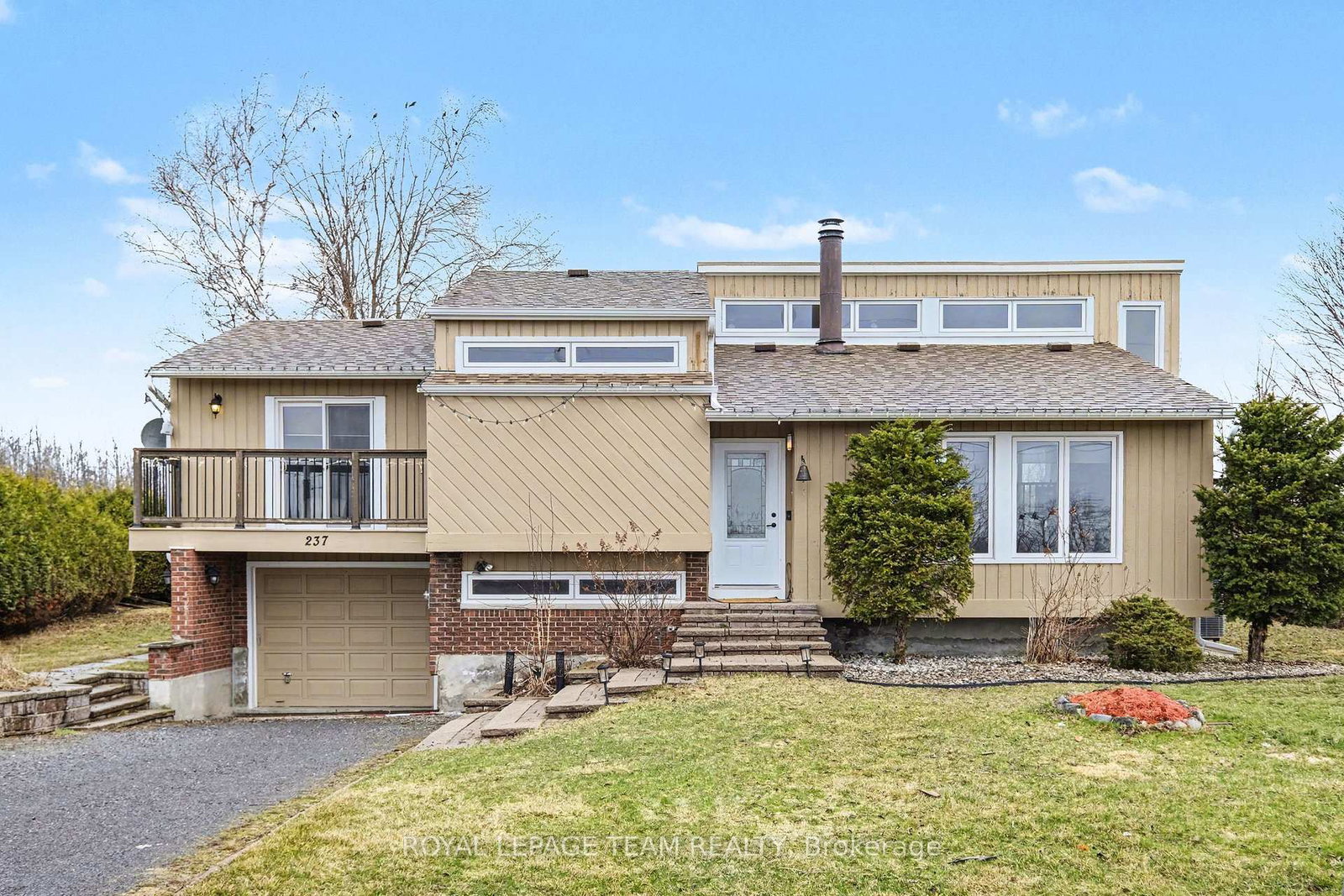 237-queen-west-street-north-dundas-ontario-x13445932