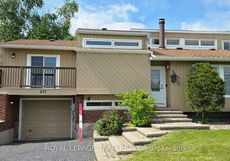237-queen-west-street-north-dundas-ontario-x13445932