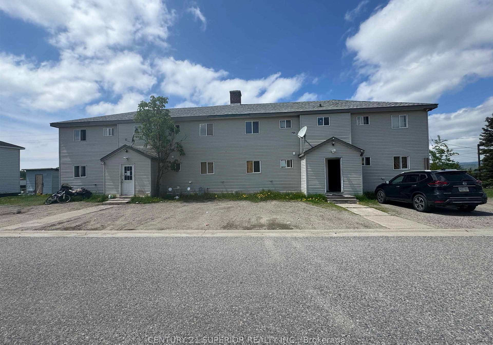 2-whitman-court-marathon-ontario-x13445956