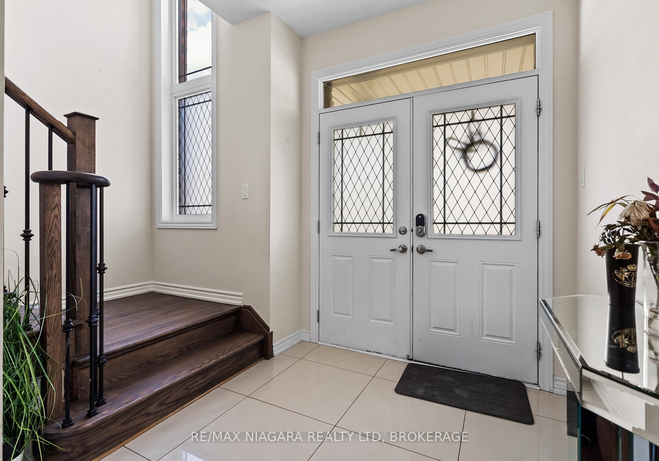 110-explorer-way-thorold-ontario-x13445974