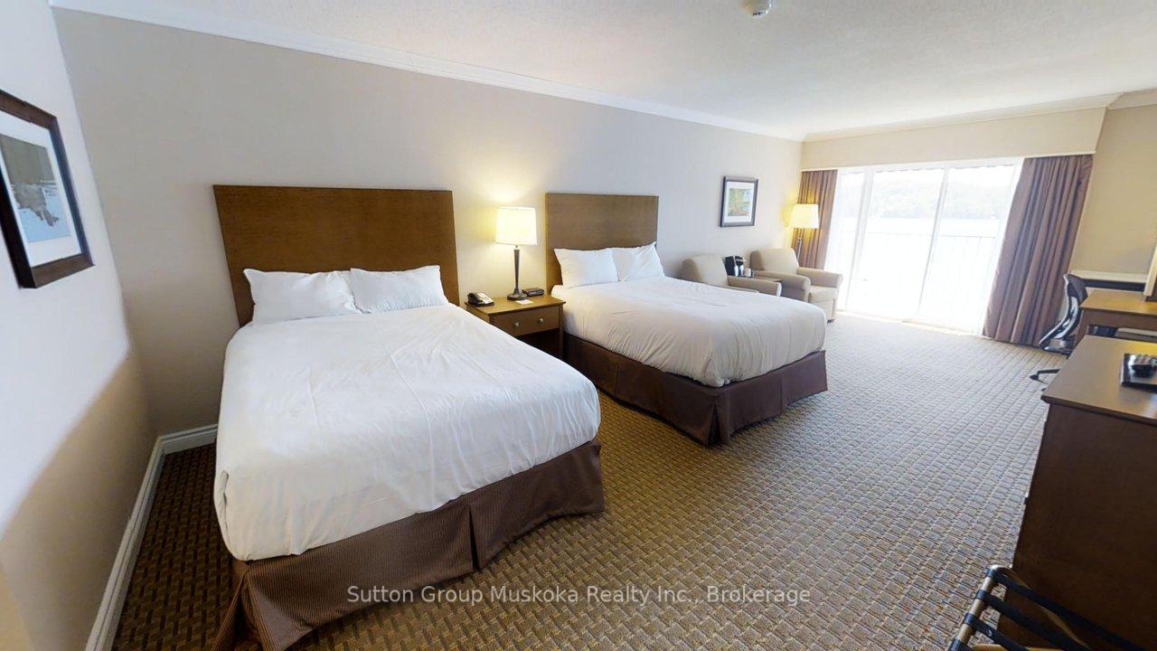 bayshore-deerhurst-drive-huntsville-ontario-x13446432