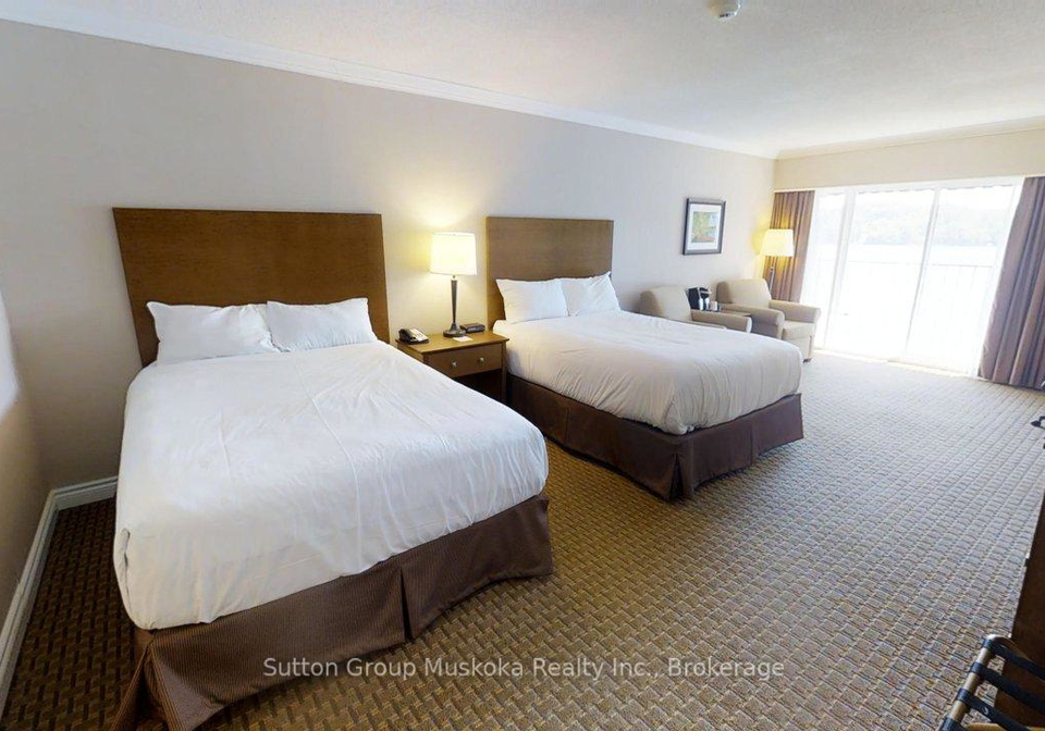 bayshore-deerhurst-drive-huntsville-ontario-x13446432