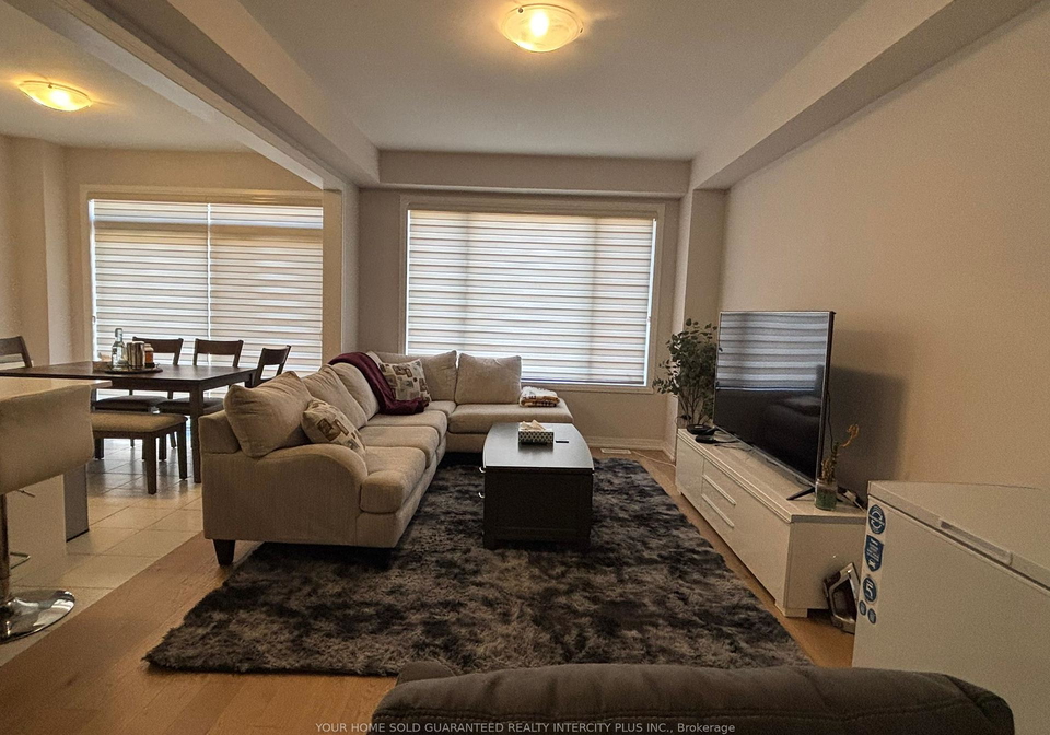 32-crossmore-crescent-cambridge-ontario-x13446478