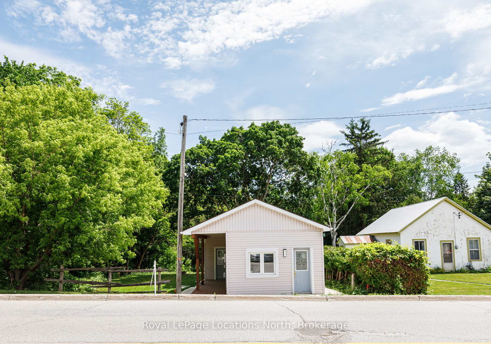 213-marsh-street-blue-mountains-ontario-x13446688