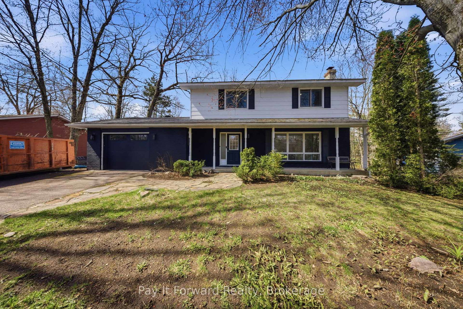 1025-aberdeen-street-muskoka-lakes-ontario-x13446814