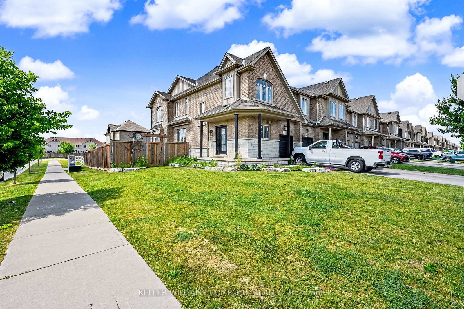1-fairgrounds-drive-hamilton-ontario-x13446886