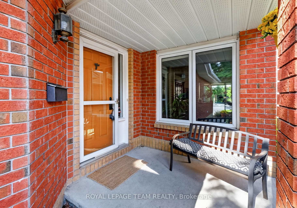 11-avonhurst-avenue-ottawa-ontario-x13446898