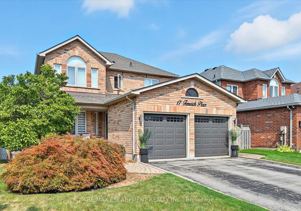 17-fenwick-place-hamilton-ontario-x13446970