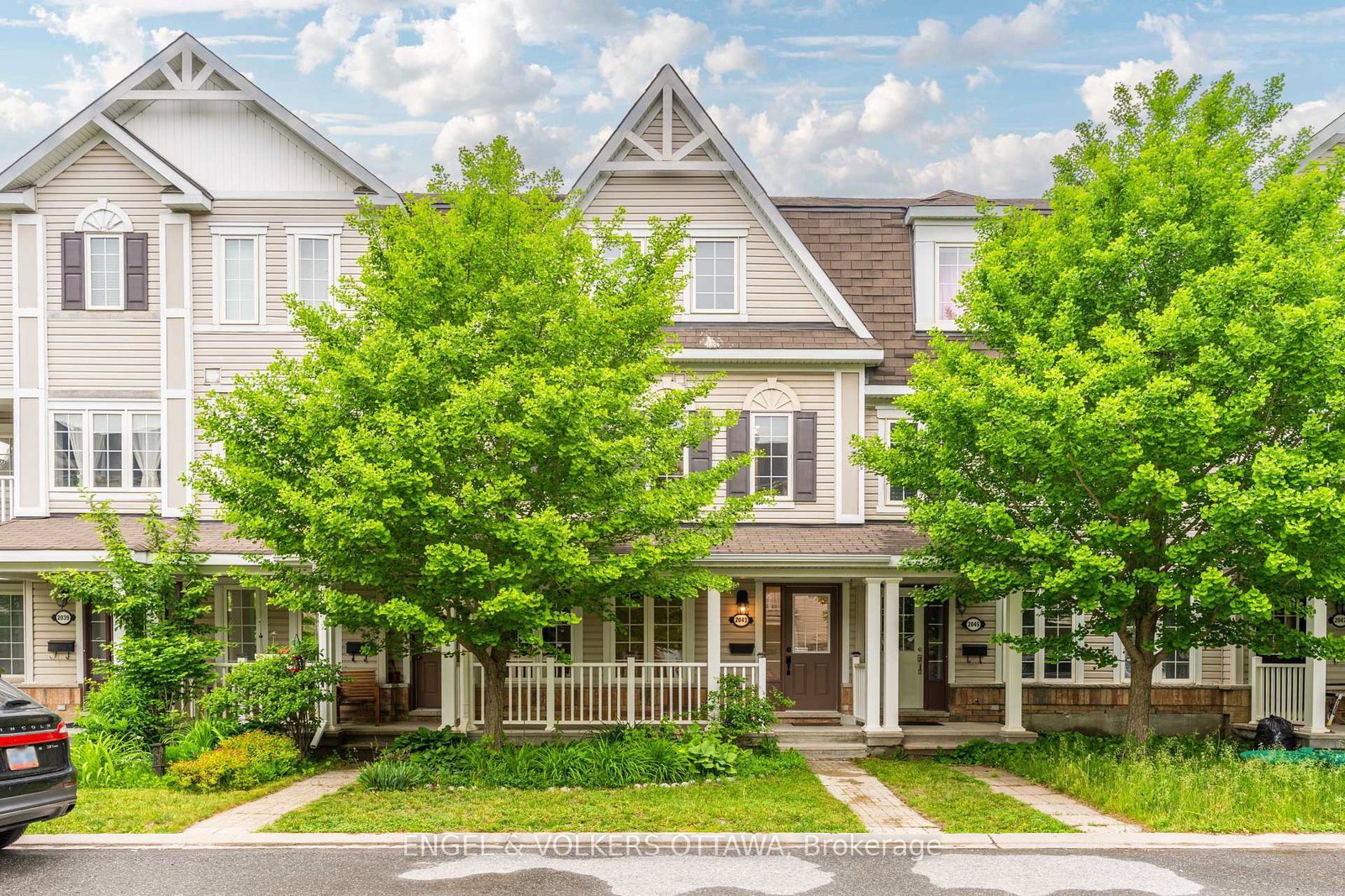 2043-madrid-avenue-ottawa-ontario-x13447152