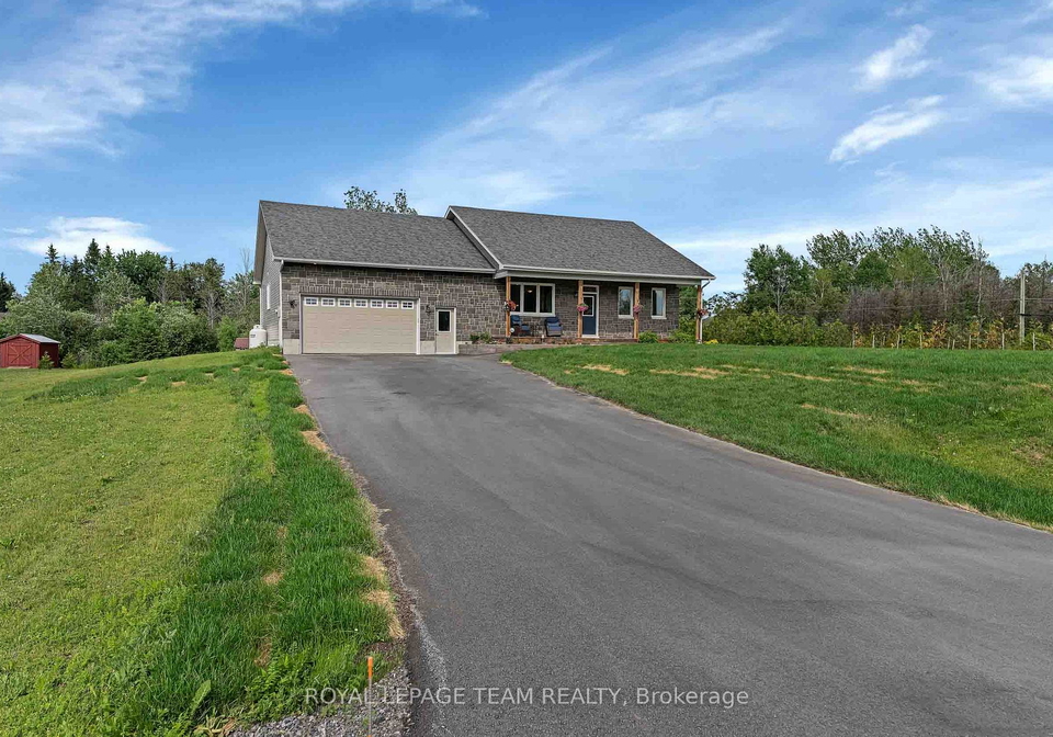 101-stirling-crescent-ne-north-grenville-ontario-x13447156