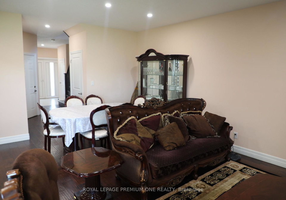 811-cedarpark-way-london-north-ontario-x13447174