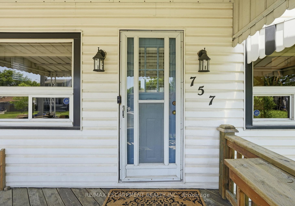 757-burgess-avenue-hamilton-ontario-x13447302