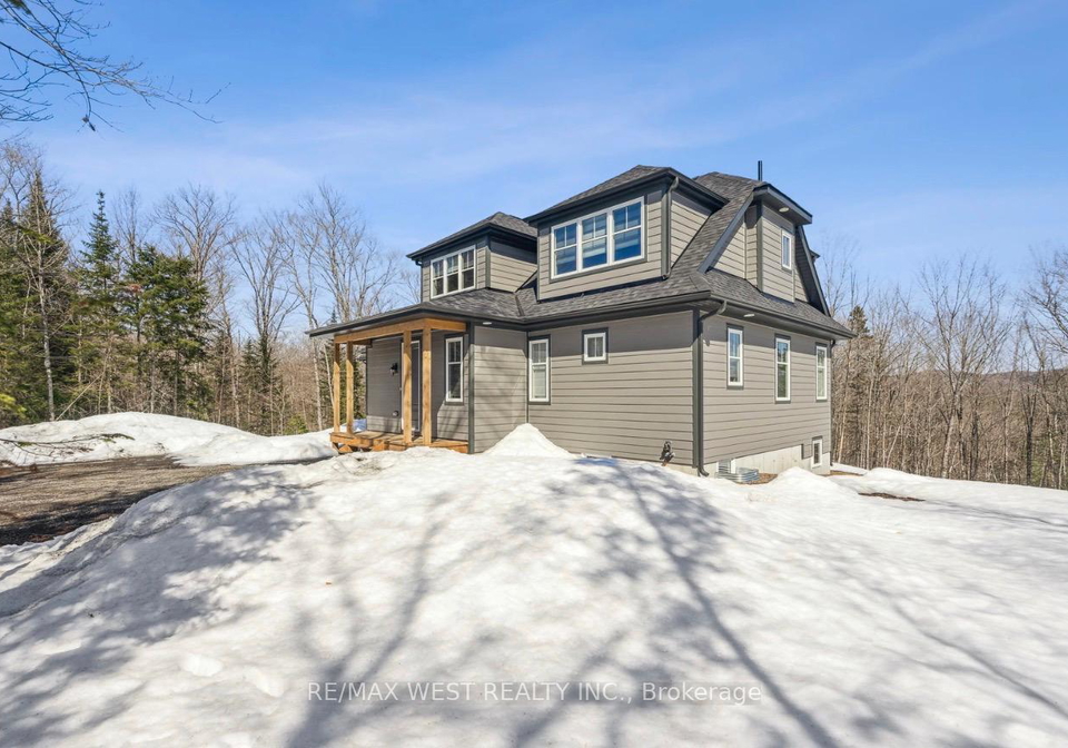 1020-ridgeline-drive-lake-of-bays-ontario-x13447386