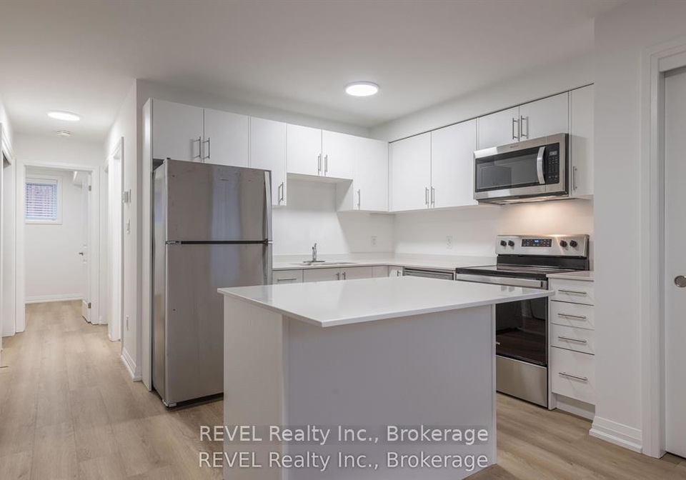 35-southworth-street-n-welland-ontario-x13447544