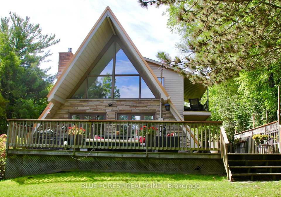 7424-dolway-drive-lambton-shores-ontario-x13447876