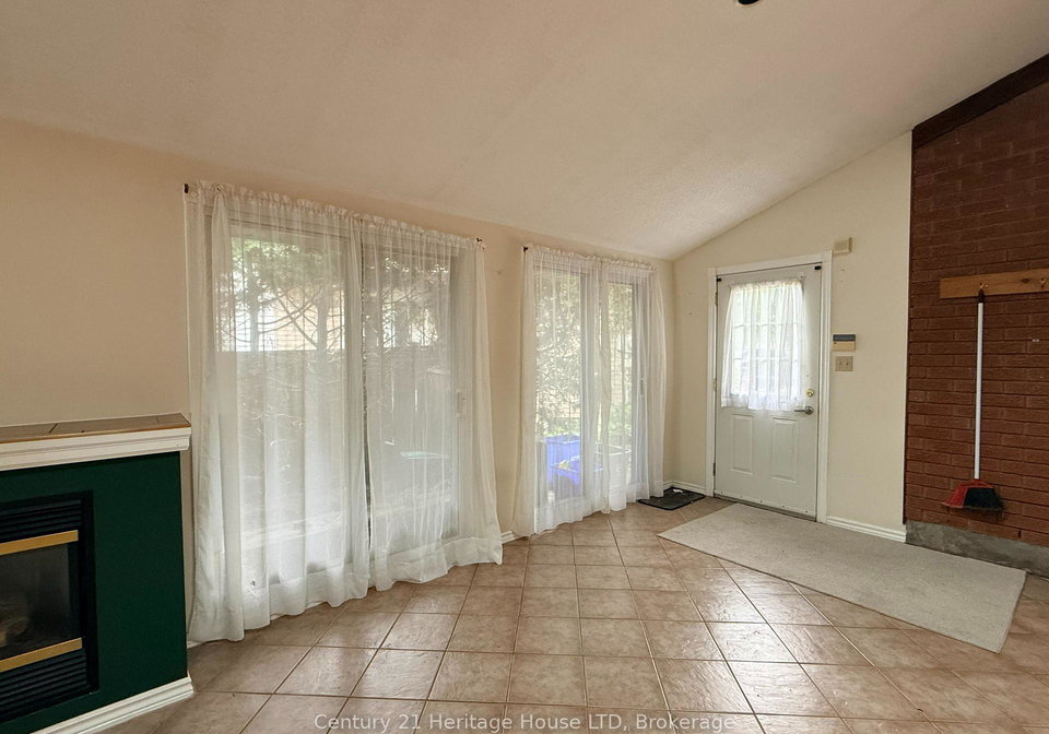 7643-cavendish-drive-niagara-falls-ontario-x13447922