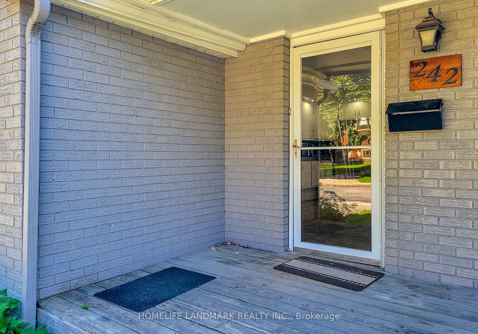 242-bowman-street-hamilton-ontario-x13448054