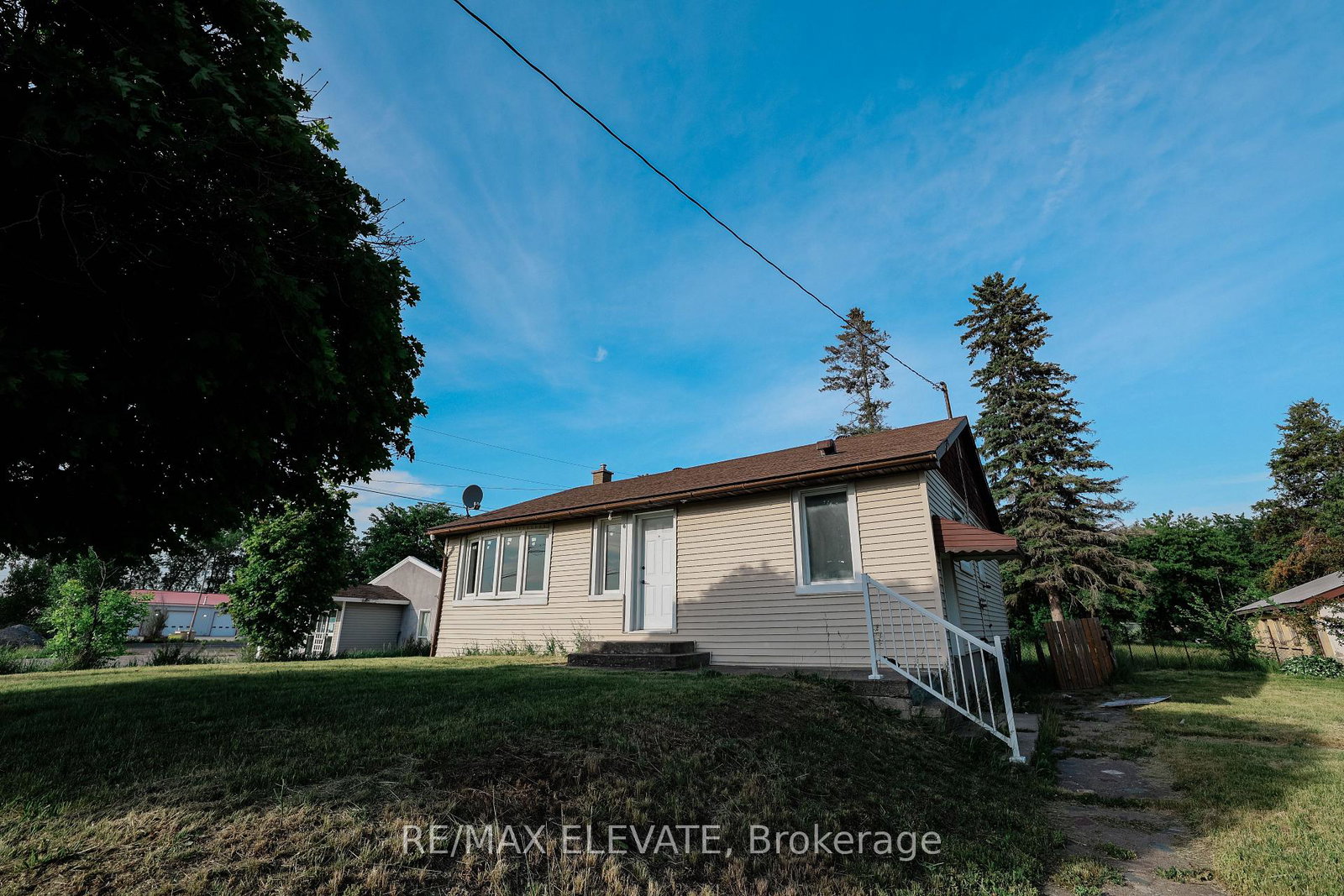 106-whites-road-quinte-west-ontario-x13448218