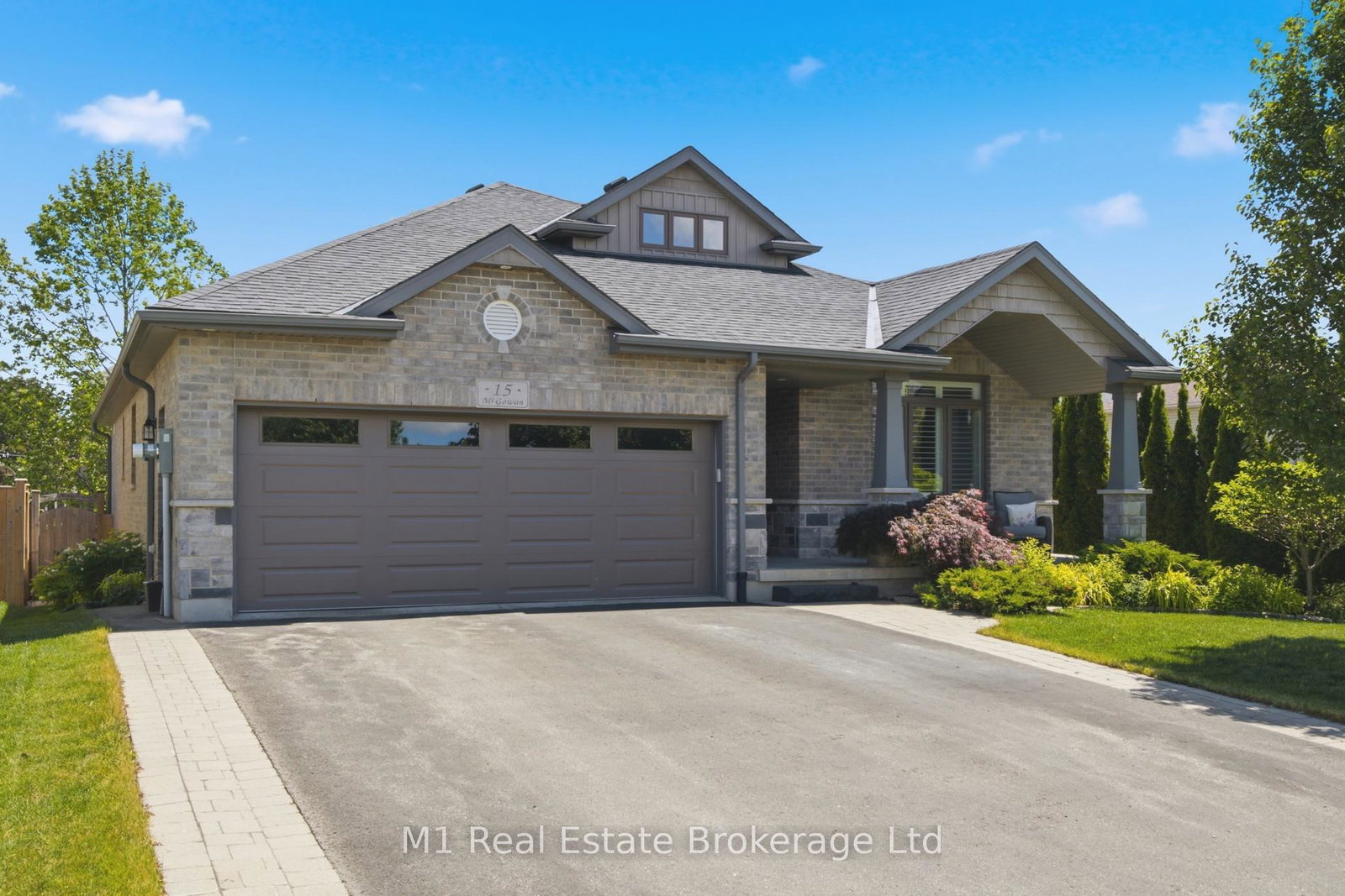 15-mcgowan-street-centre-wellington-ontario-x13448680