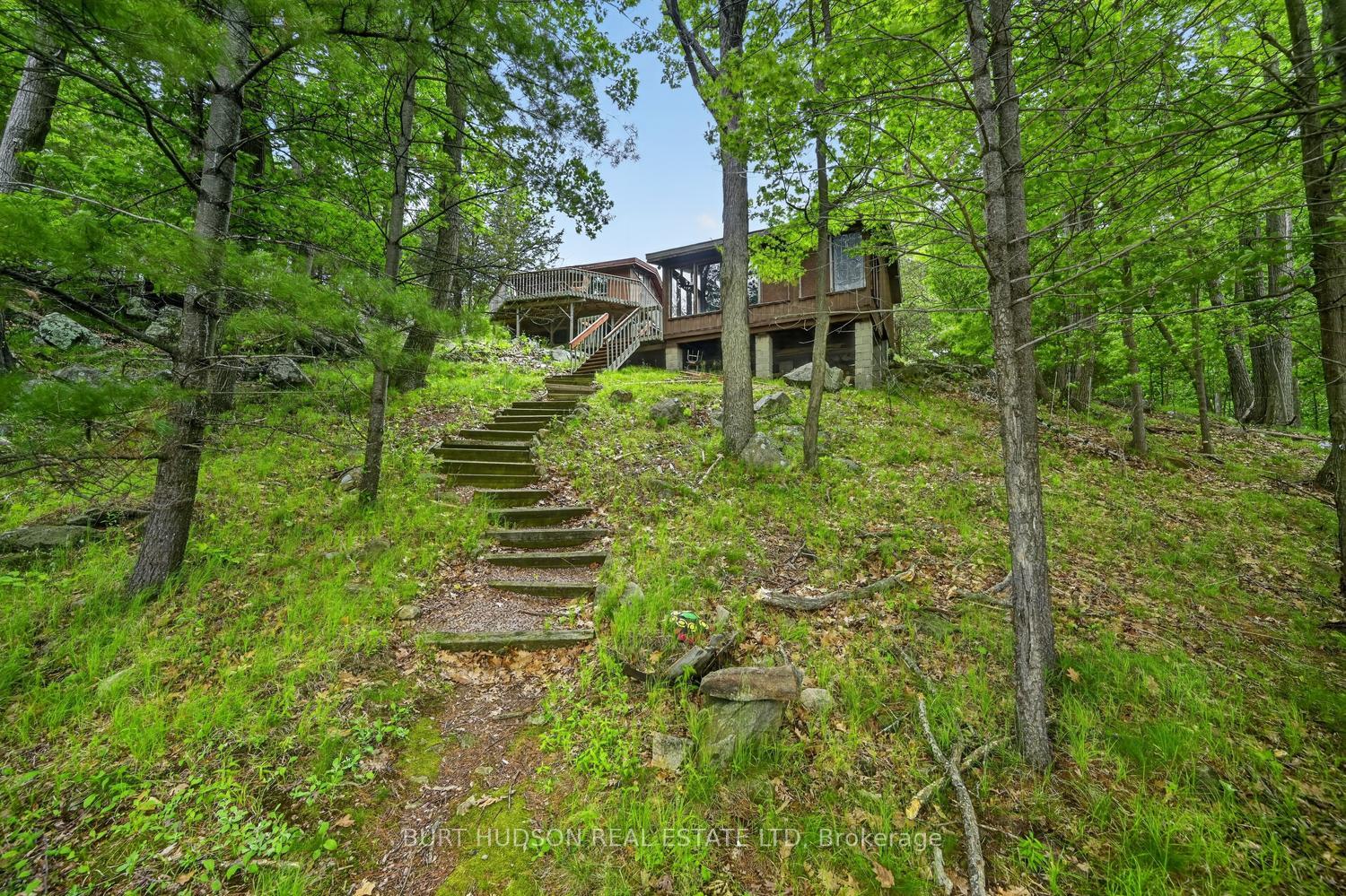 8-birch-island-rideau-lakes-ontario-x13448724