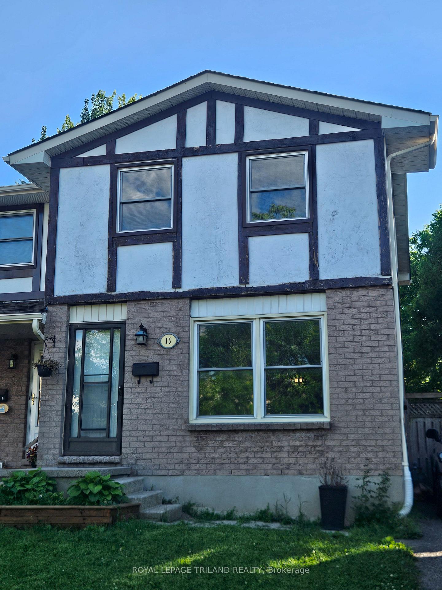 15-chiddington-gate-london-south-ontario-x13448886