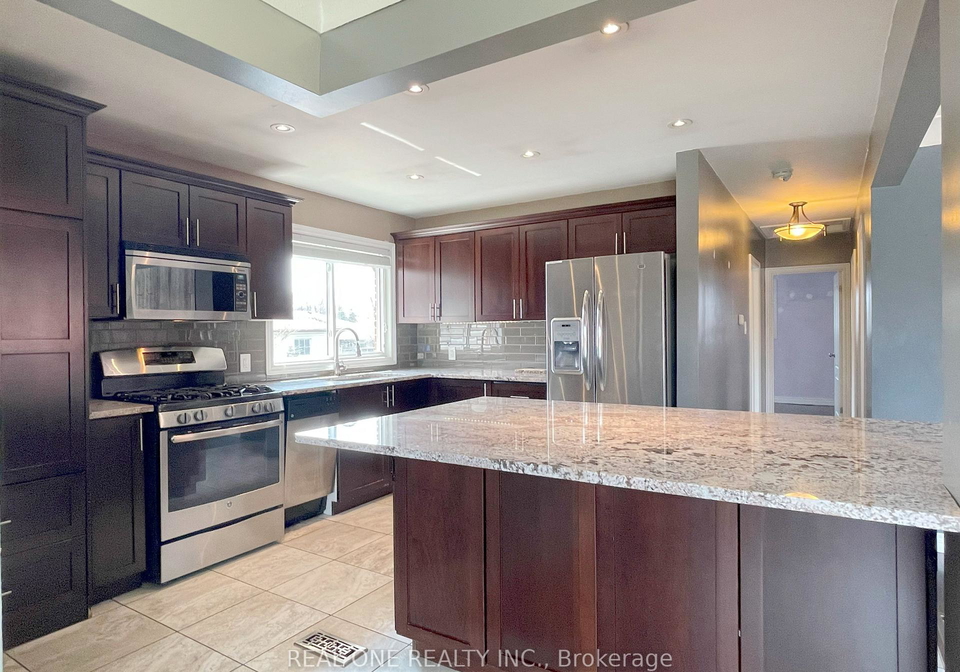 138-welbourn-drive-hamilton-ontario-x13448926