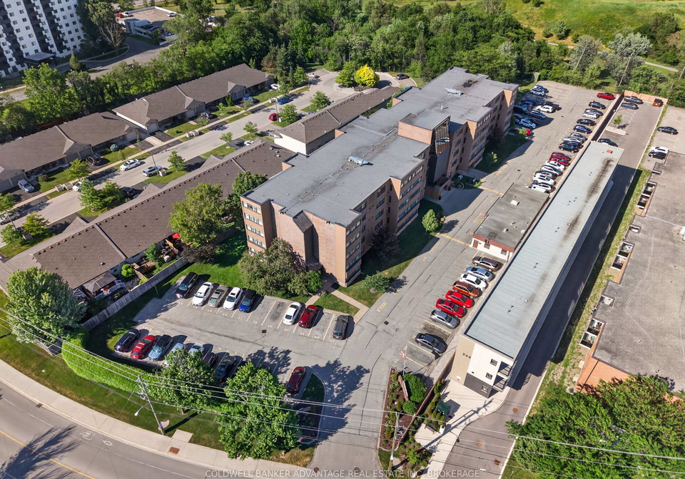 276-oakdale-avenue-e-st-catharines-ontario-x13449020