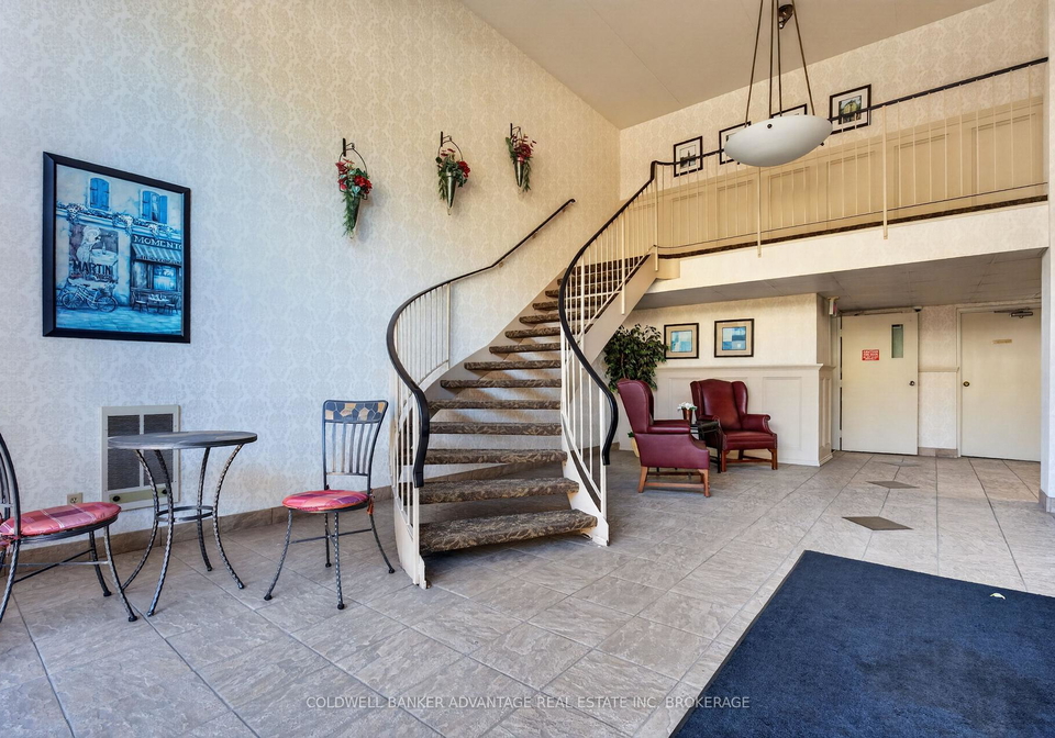 276-oakdale-avenue-e-st-catharines-ontario-x13449020