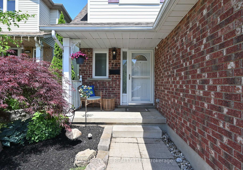 16-dawn-ridge-drive-ne-kitchener-ontario-x13449062