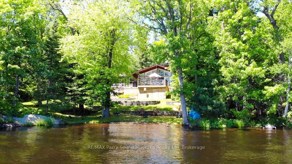 17-lizzies-lane-mckellar-ontario-x13449128