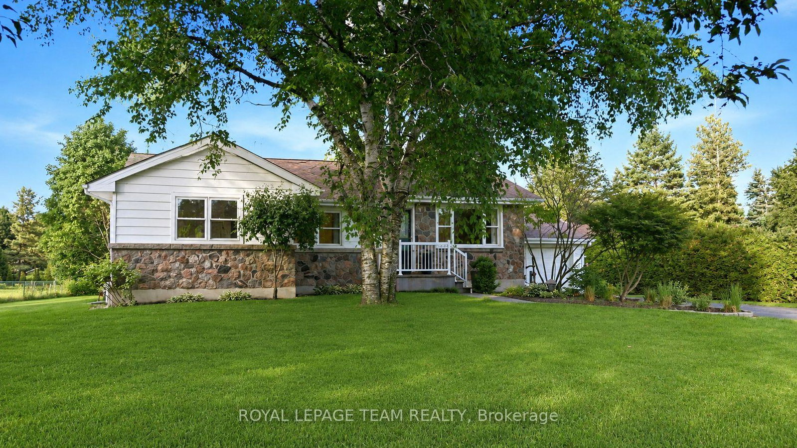 17-arnold-drive-ottawa-ontario-x13449142