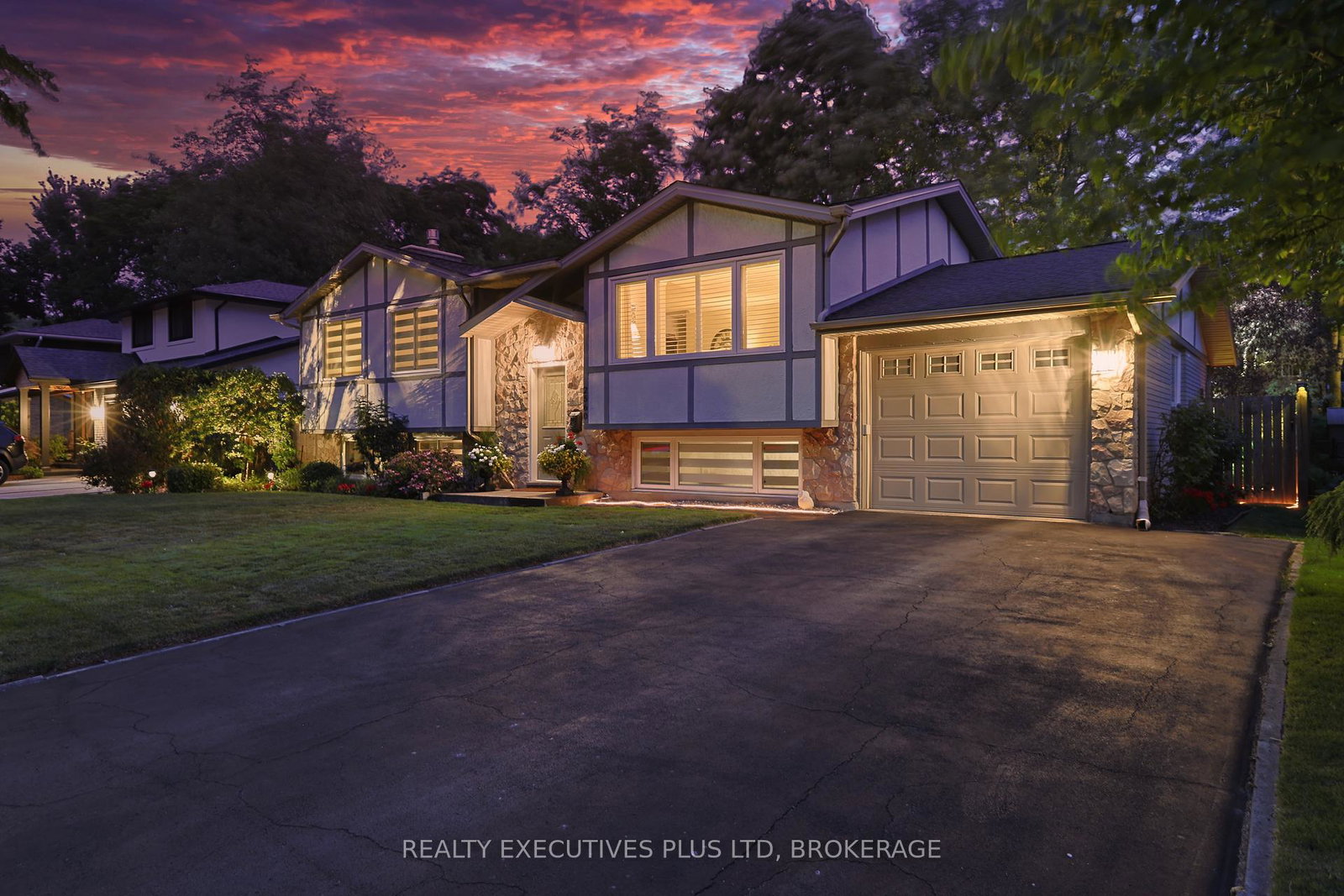 2560-lepp-avenue-niagara-falls-ontario-x13449264