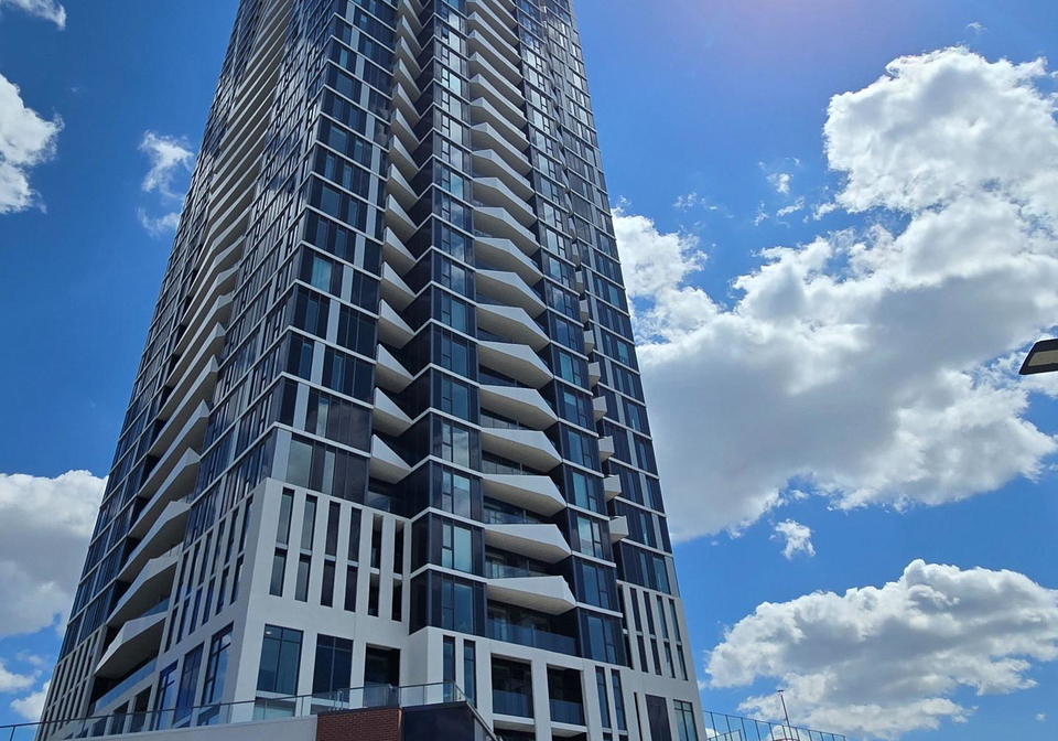 25-wellington-street-s-kitchener-ontario-x13449322