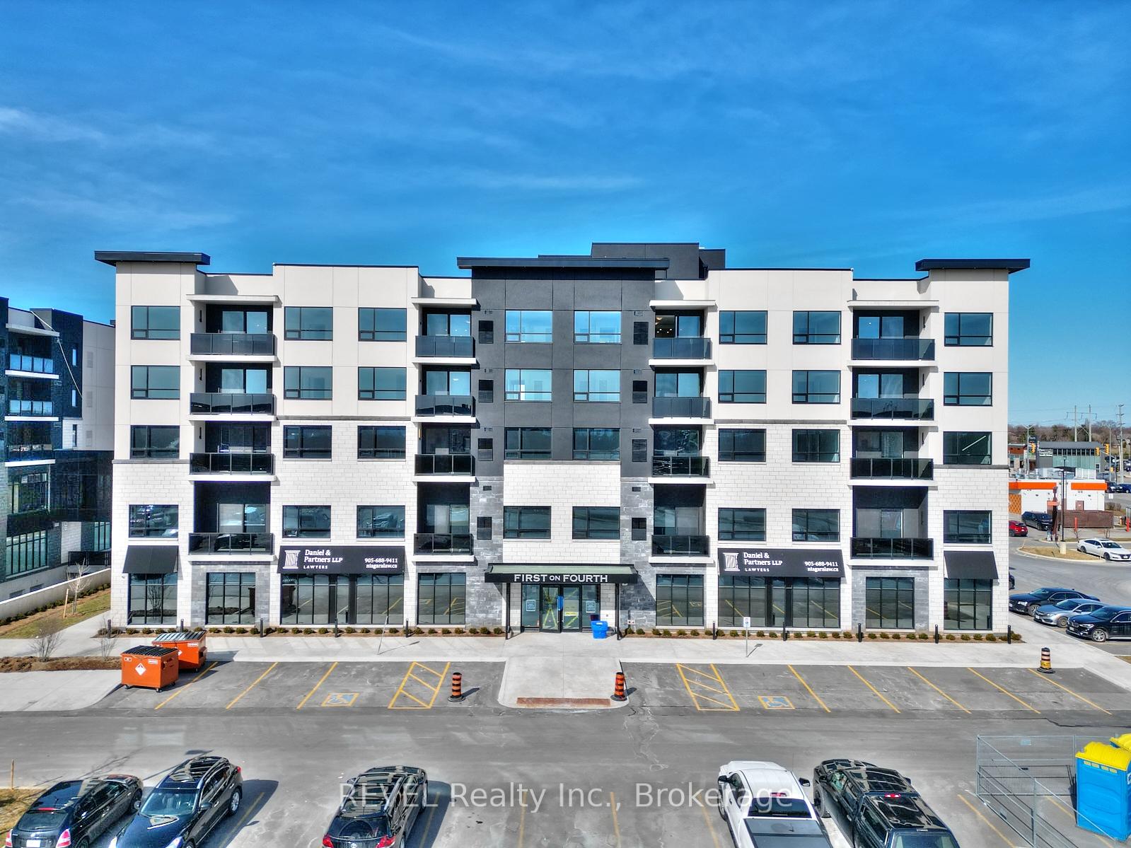 300b-fourth-avenue-st-catharines-ontario-x13449380