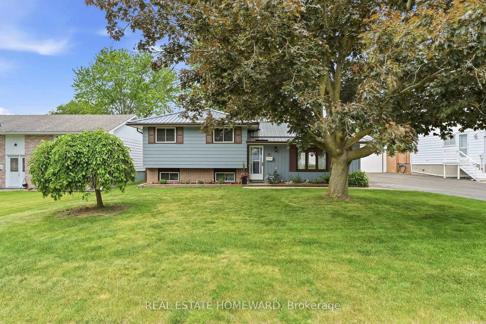 10-cory-crescent-quinte-west-ontario-x13449404