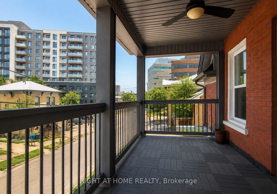 2-94-scott-street-kitchener-ontario-x13449528