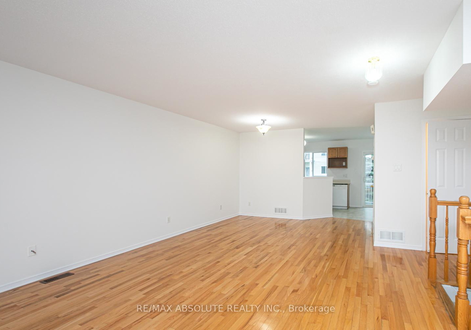 250-gershwin-private-ottawa-ontario-x13449548