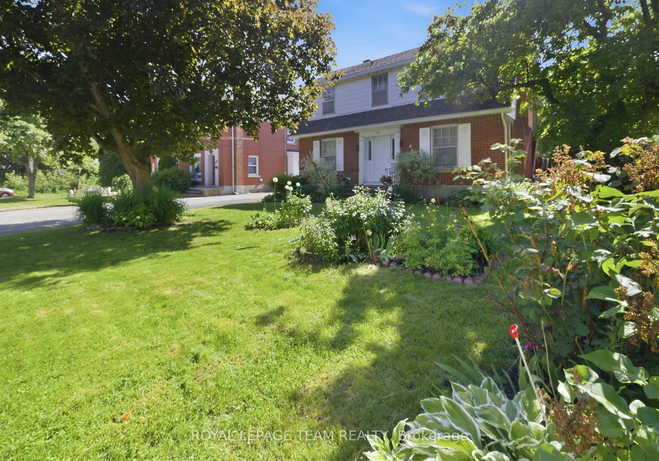 416-tweedsmuir-avenue-ottawa-ontario-x13449570