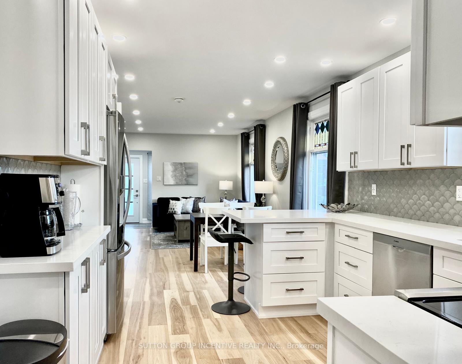 5151-kitchener-street-niagara-falls-ontario-x13449756
