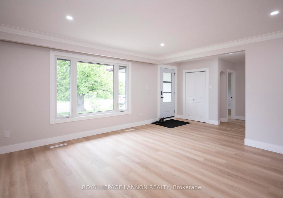 124-riverview-drive-w-thunder-bay-ontario-x13449782