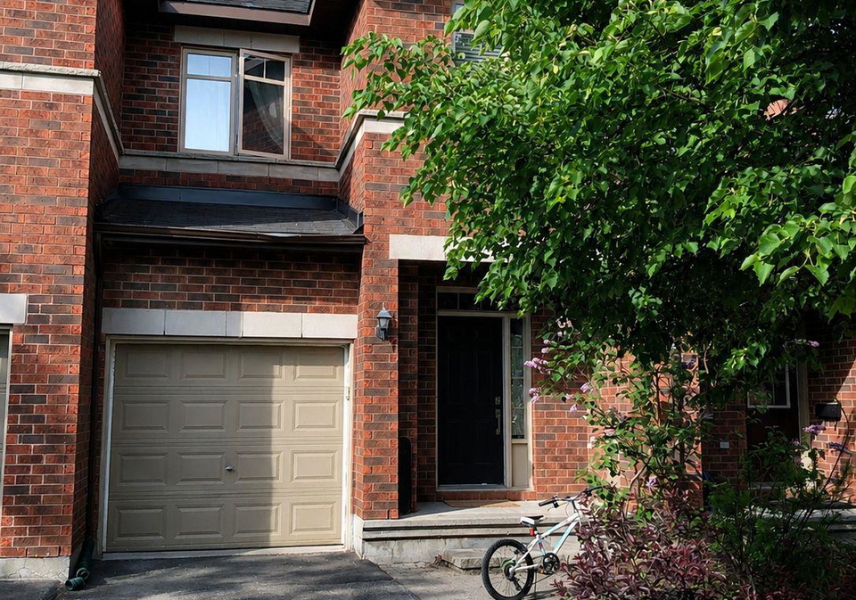 202-badgeley-avenue-kanata-ontario-x13449884