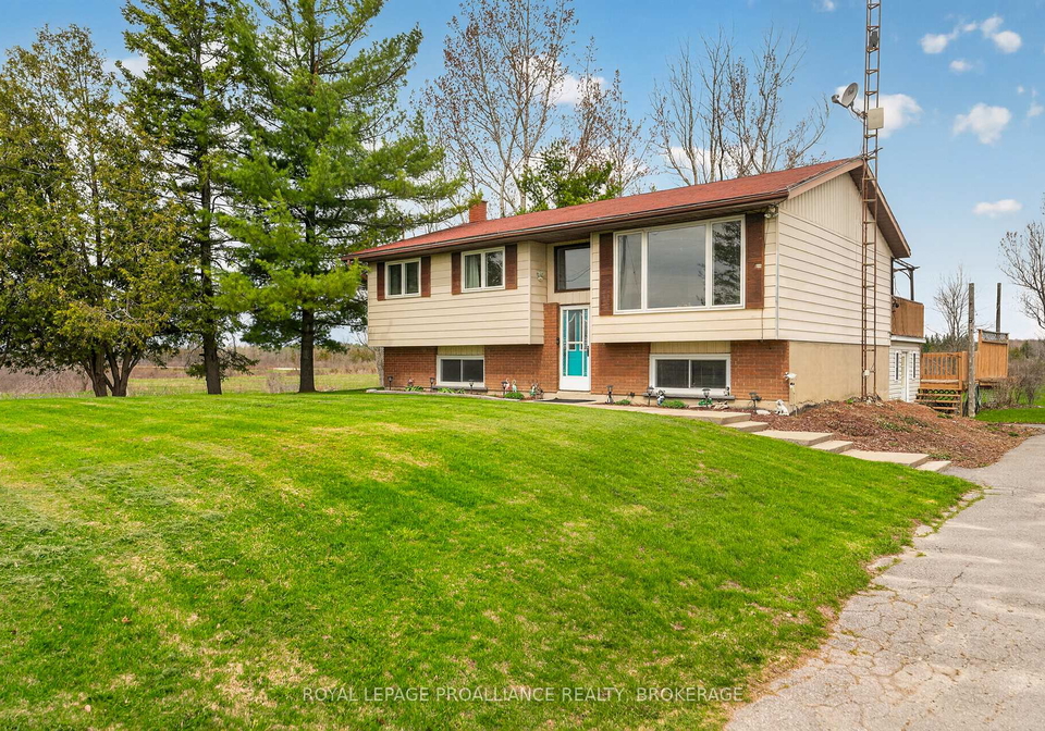 261-shane-street-loyalist-ontario-x13449904