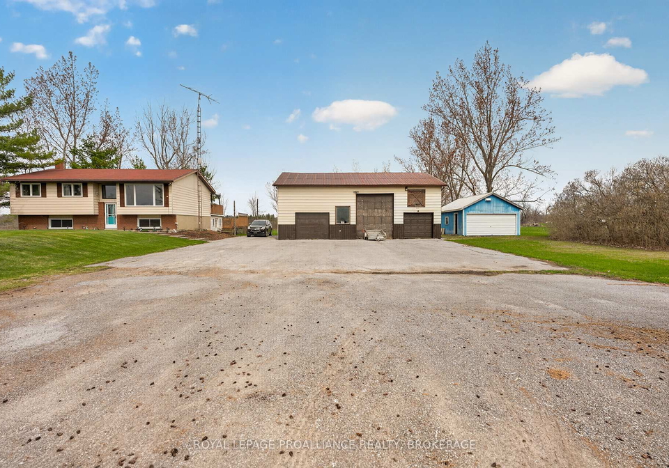 261-shane-street-loyalist-ontario-x13449904