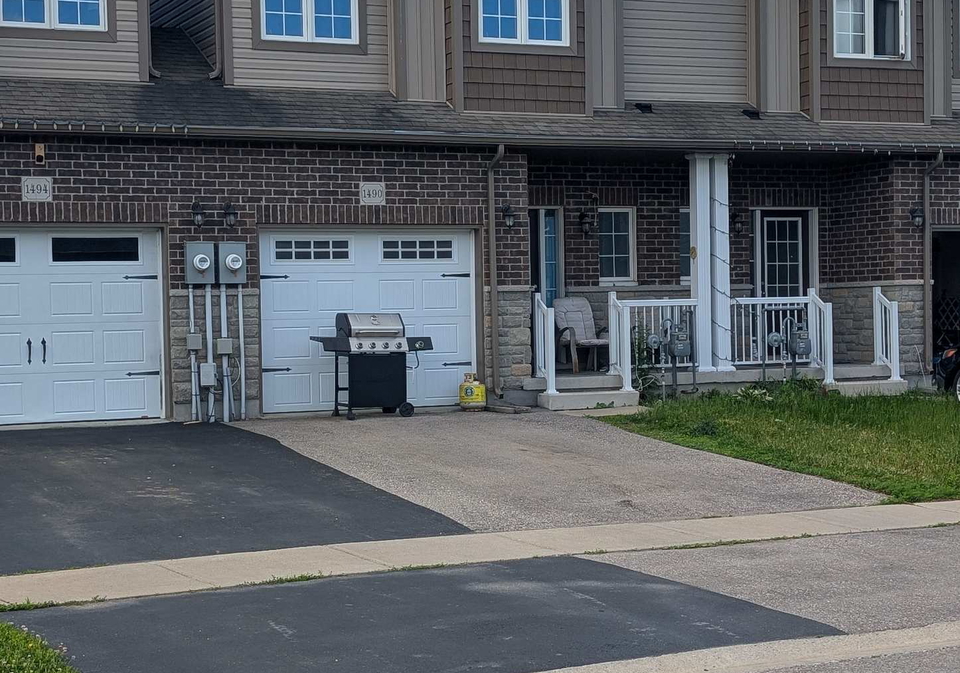 1490-caen-avenue-woodstock-ontario-x13449982
