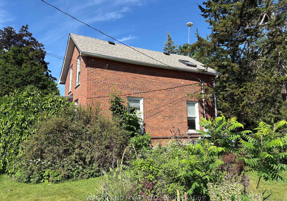 211-bridge-street-w-greater-napanee-ontario-x13450076