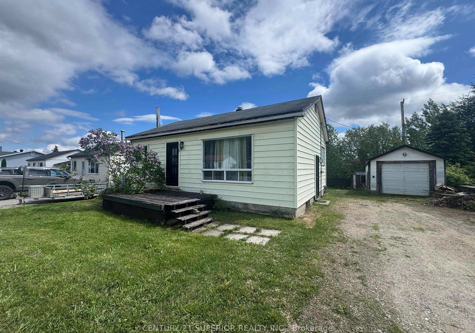 28-warbler-drive-manitouwadge-ontario-x13450190