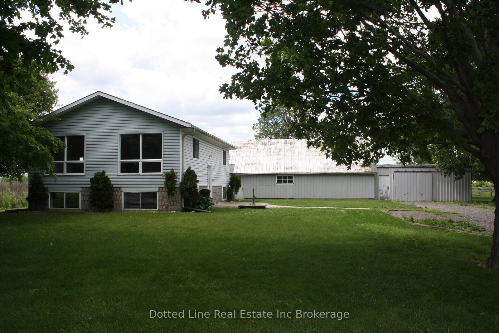 2831-lakeshore-road-norfolk-ontario-x13450302