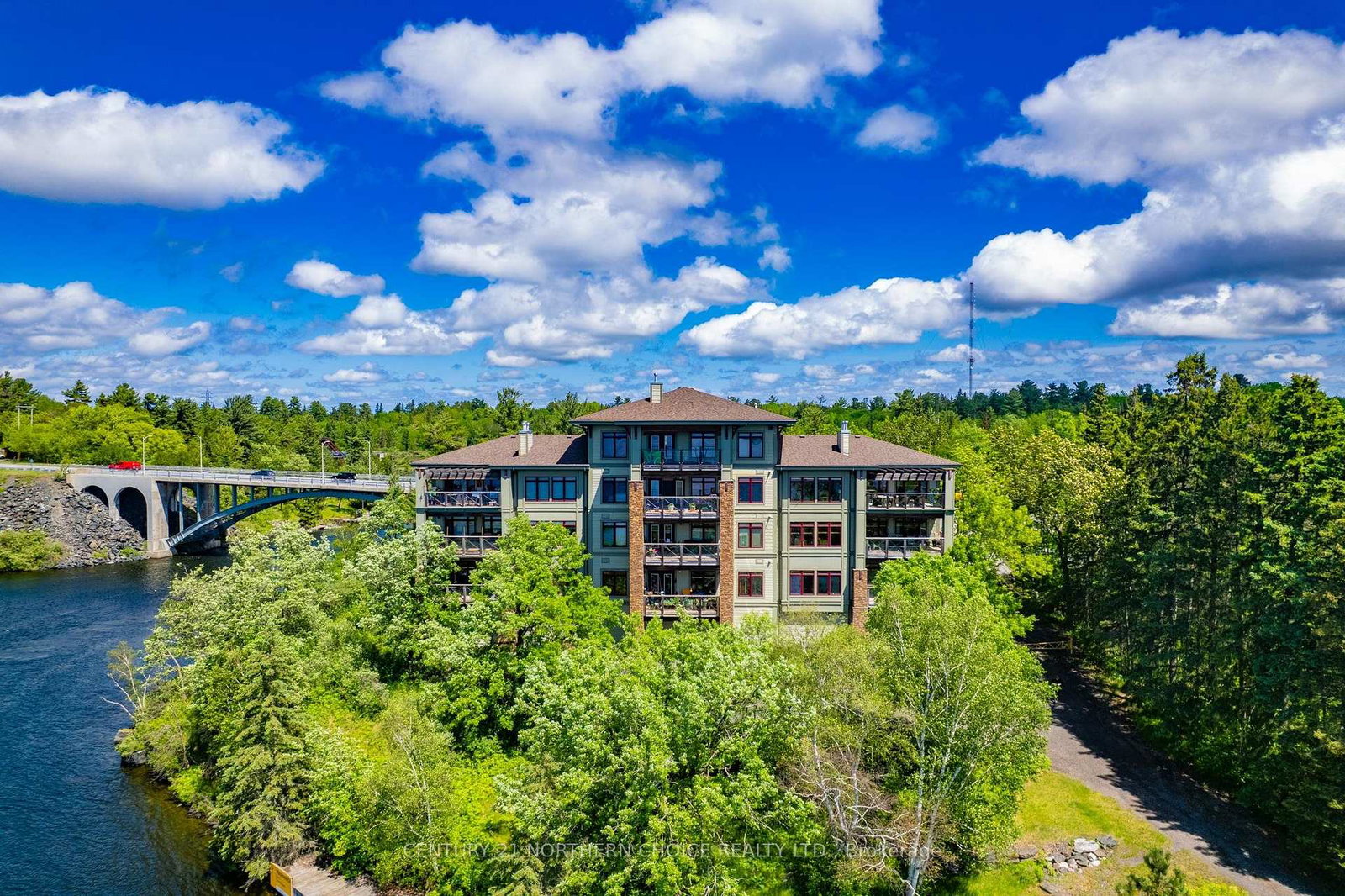 10-forestry-bay-kenora-ontario-x13450402