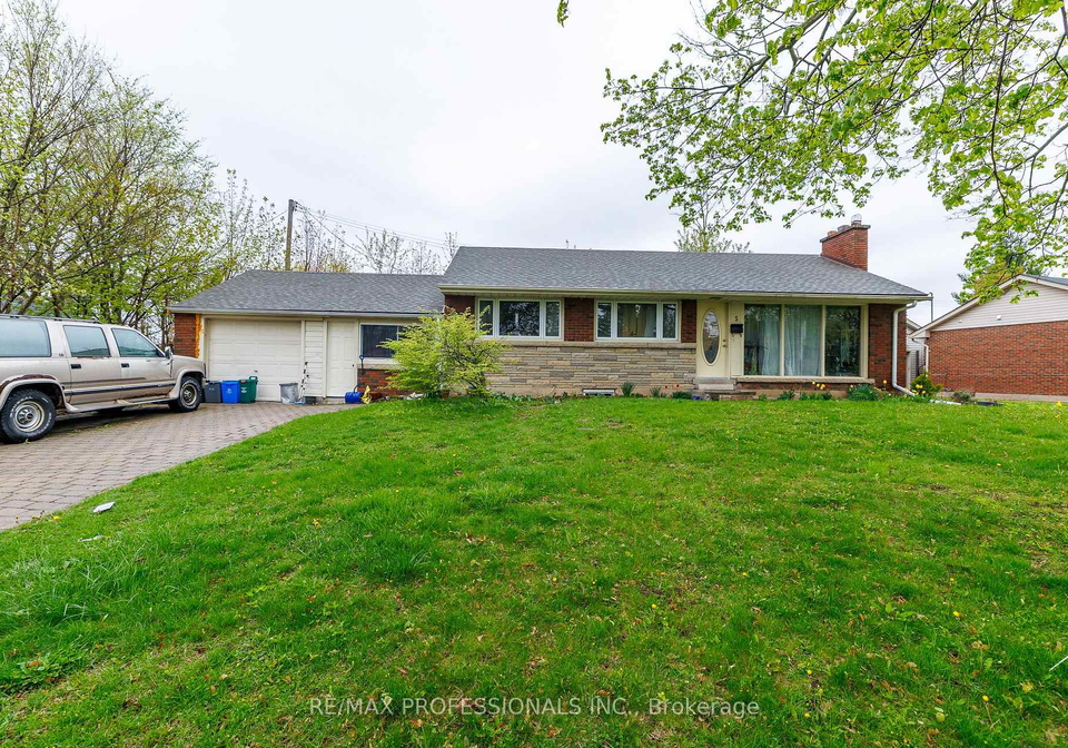 5-bryne-boulevard-st-catharines-ontario-x13450534