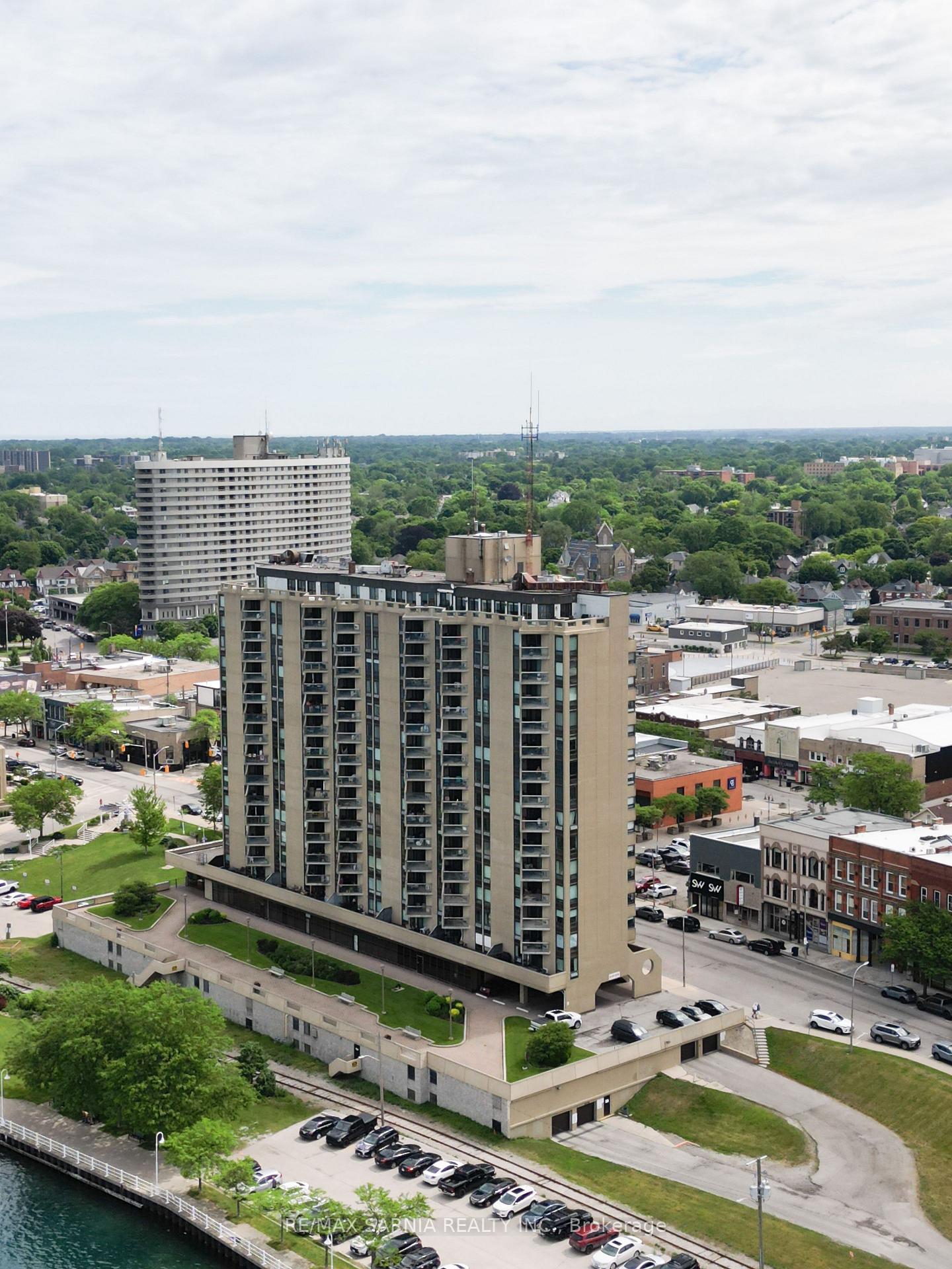 155-front-street-n-sarnia-ontario-x13450664